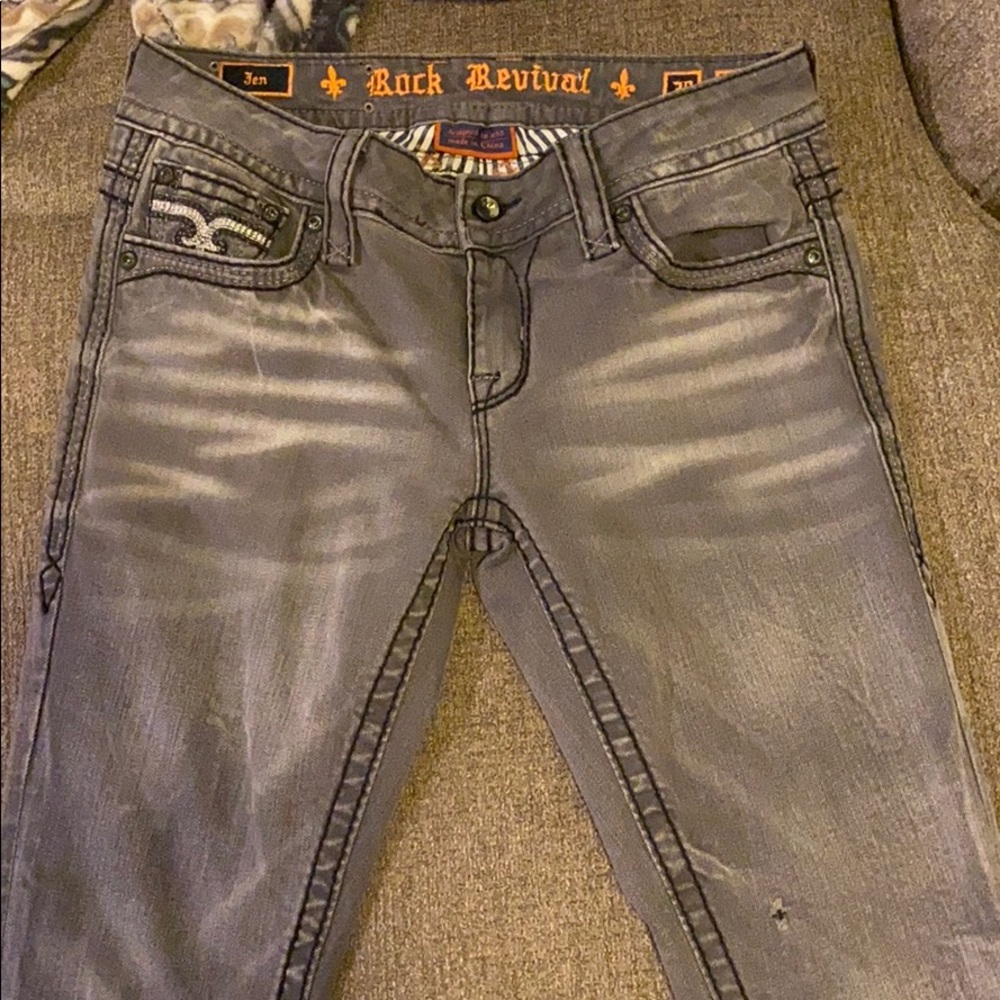 Rock revival straight jeans